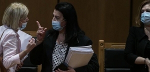 Δίκη Χρυσής Αυγής: Πρόταση σοκ από την εισαγγελέα! Ζητεί αναστολή ποινής σχεδόν για όλους πλην Ρουπακιά