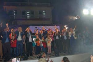 Βέβαιος για την νίκη του στις εκλογές της Κυριακής εμφανίστηκε ο Νίκος Καραπάνος στην κεντρική του ομιλία στην πλατεία του Μεσολογγίου!