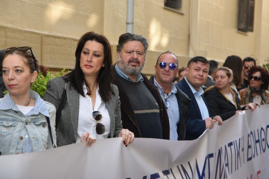 Νίκος Νικολόπουλος: &quot;Αναχρονιστικοί νόμοι, υποκριτική δημοτική Αρχή και... θλιβεροί τραμπούκοι&quot;