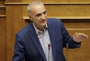 Βαρεμένος: &quot;Να στηριχθεί το ελληνικό μέλι και oι παραγωγοί του&quot;