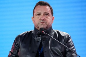 Δίκη για τα Τέμπη: «Όποιος πιστεύει ότι η σύνθεση του δικαστηρίου δεν είναι καλή να μην έρθει» λέει ο Ν.Πλακιάς