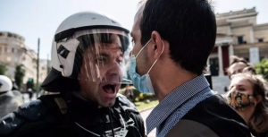 Μητέρα του Αγρινιώτη δικηγόρου: Απάντηση στον… αστυνομικό που με αποκαλεί πουτ@@@