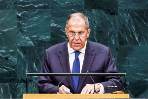 Σ.Λαβρόφ για το ενδεχόμενο πολέμου με Ευρώπη: «Θα είναι σύντομος»