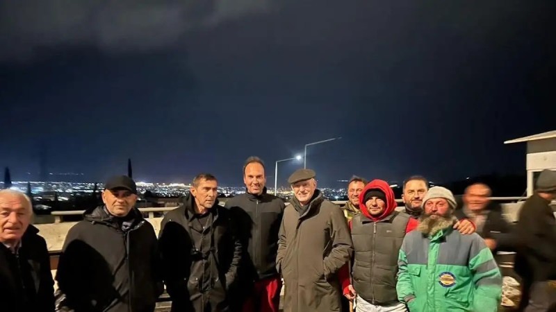 Στο μπλόκο της Πάτρας ο Γιώργος Παπανδρέου: «Οι αγρότες δεν θέλουν άλλες υποσχέσεις αλλά δικαιοσύνη»