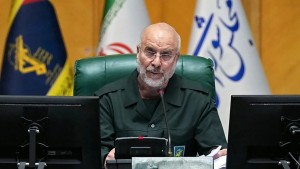 Ο πρόεδρος της ιρανικής Βουλής χλευάζει πιθανή χερσαία εισβολή των ΗΠΑ: «Πώς θα προστατεύσουν τους στρατιώτες;»