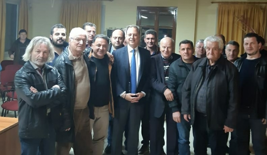 Ο Κοινοβουλευτικός Εκπρόσωπος και Βουλευτής Αιτωλ/νίας Σ. Λιβανός στον Υπουργό Υποδομών &amp; Μεταφορών Κ. Καραμανλή για το Αρδευτικό ζήτημα της Μακρυνείας