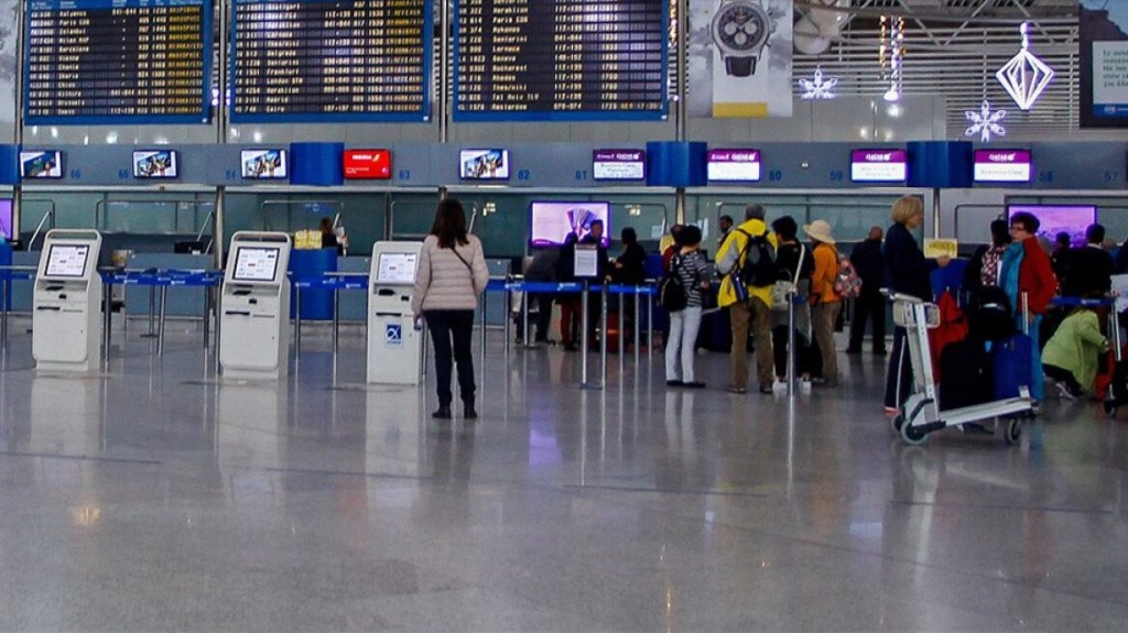 Ελευθέριος Βενιζέλος: Πάνω από 20 ακυρώσεις και εκτροπές πτήσεων μετά την επίθεση των ΗΠΑ στο Ιράν