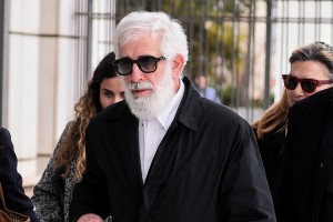 Ποινή φυλάκισης 3 ετών με αναστολή στον Πέτρο Φιλιππίδη για τις δύο απόπειρες βιασμού