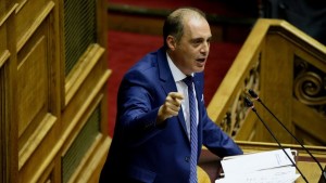 Ερώτηση Κυριάκου Βελόπουλου στην Βουλή με θέμα: «Ανάγκη αναπροσαρμογής του ακατάσχετου ορίου των 1.000 ευρώ για μισθούς και συντάξεις»