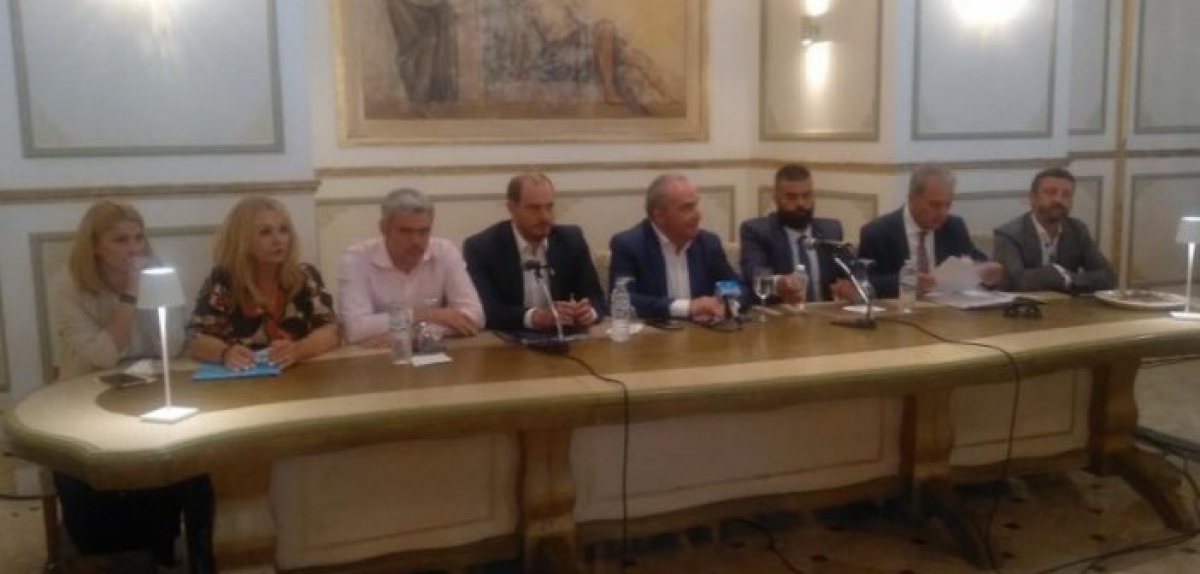 Καραγκούνης σε συνέντευξη Τύπου με κυβερνητικό κλιμάκιο: “Δεν θα κλείσει η Καρδιολογική στο Νοσοκομείο, το πρόβλημα θα λυθεί”