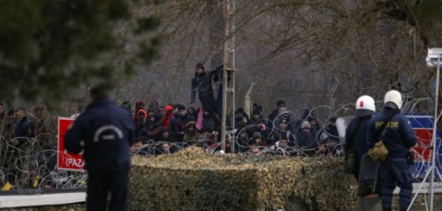 Έβρος-Κυβερνητικά sms σε όσους πλησιάζουν τα σύνορα: «Μην επιχειρήσετε να περάσετε»