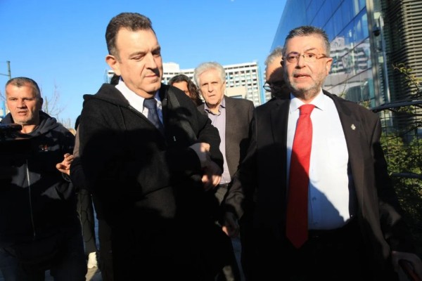 Σύγκρουση στο εσωτερικό της ΝΙΚΗΣ – «Ξένο σώμα» ο βουλευτής Θεσσαλονίκης Ν.Παπαδόπουλος