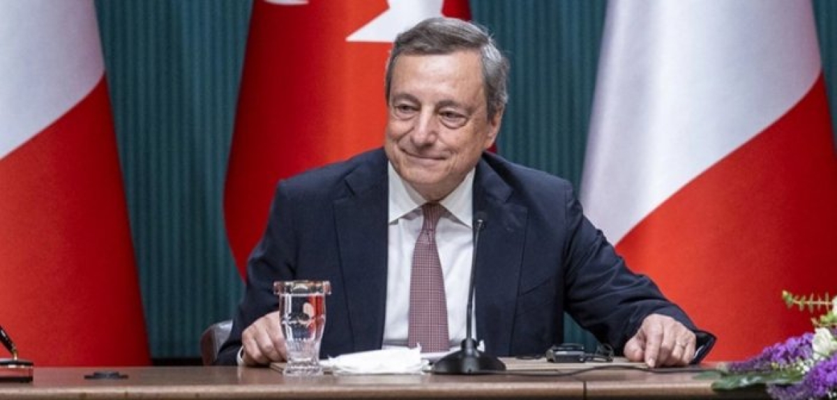 Την παραίτησή του ανακοίνωσε ο Ντράγκι – Κορυφώνεται η πολιτική κρίση στην Ιταλία