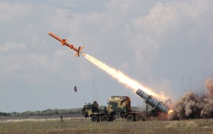 Οι Ουκρανοί έπληξαν με FP-5 Flamingo το ρωσικό Κέντρο Πυραύλων &amp; Διαστήματος «JSC Progress»! (βίντεο)