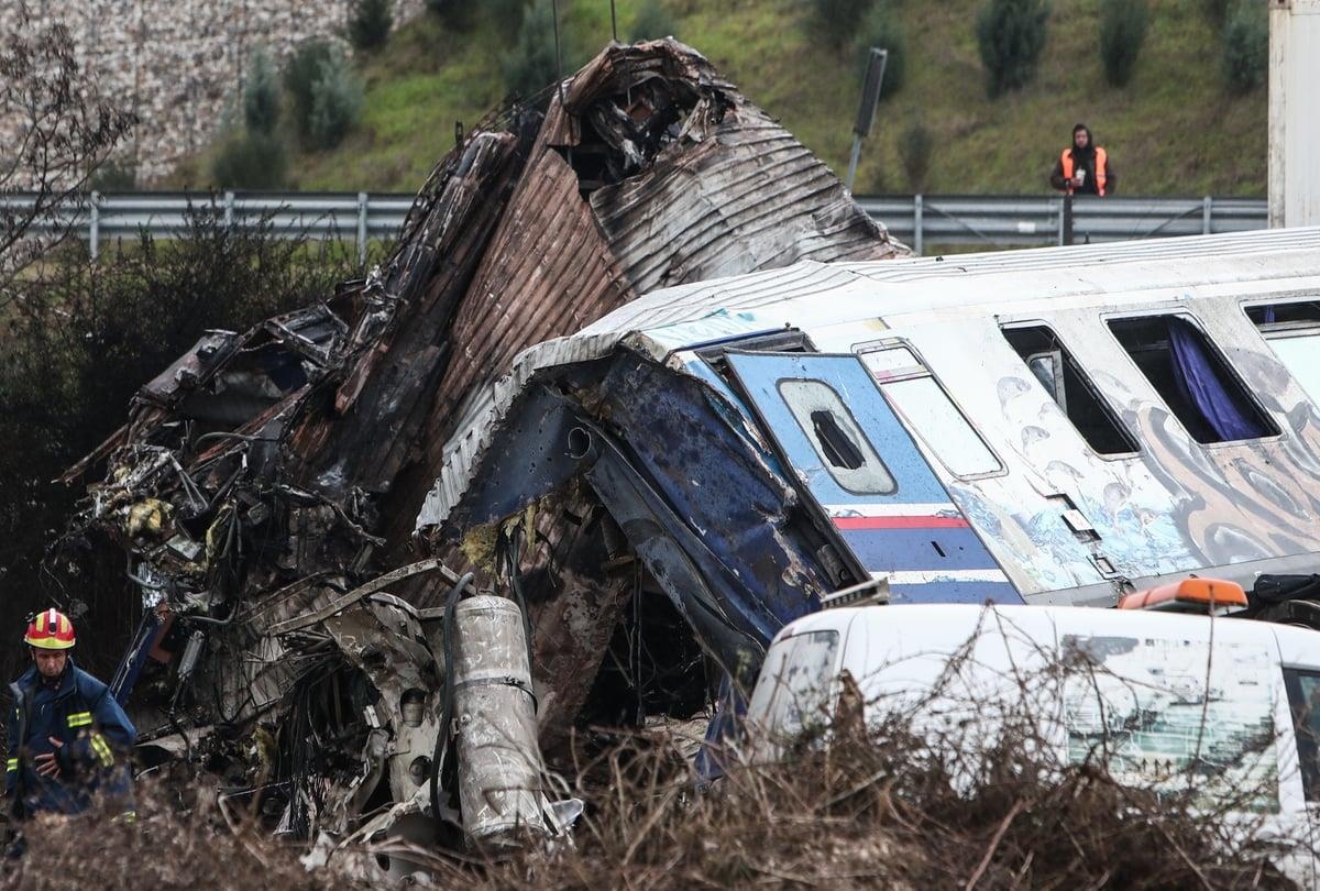 Υπαινιγμοί για τον νεκρό μηχανοδηγό επειδή γνώριζε τον Μητσοτάκη. Ε, έχουμε ξεφύγει...