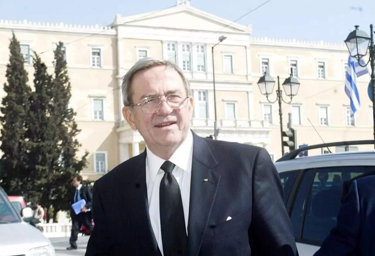 Τέως Βασιλιάς Κωνσταντίνος: Την Δευτέρα 16 Ιανουαρίου η κηδεία στην Μητρόπολη