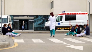 Ισπανία: Άλλοι 932 νεκροί από τον κορωνοϊό μέσα σε μια μέρα