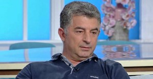 Πέντε χρόνια από τη δολοφονία του Γιώργου Καραϊβάζ – Η ανακοίνωση της ΕΣΗΕΑ για το έγκλημα