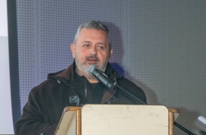 Όταν ζορίζεται το κόμμα, επιστρατεύεται το κράτος- Διαρροές, έλεγχοι και «συμπτώσεις» σε αγρότες και στα Τέμπη