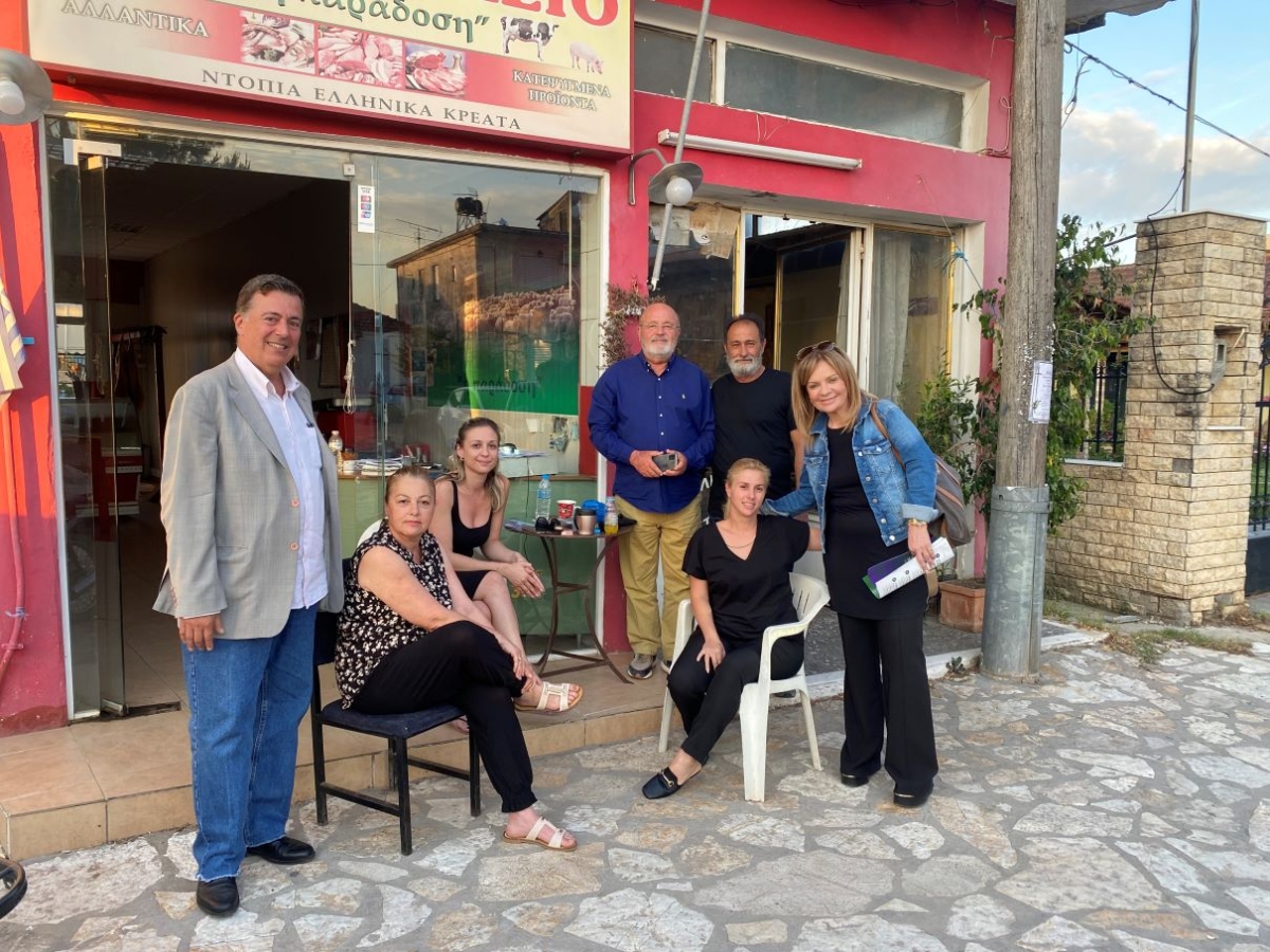 Κλιμάκιο του ΠΑΣΟΚ «όργωσε» χωριά της Δ.Ε. Οινιαδών