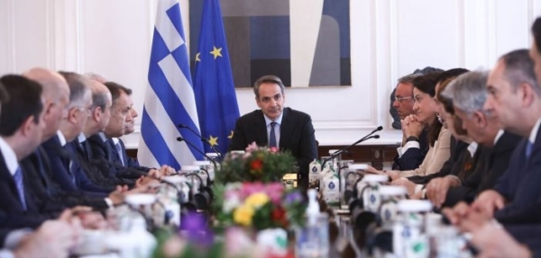 Ο πρωθυπουργός πατάει «γκάζι» με το «καλημέρα» για το στοίχημα των μεταρρυθμίσεων