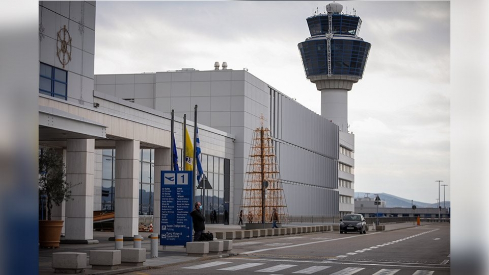 Επέστρεψαν οι Έλληνες από το Ντουμπάι – Rapid test σε όλους