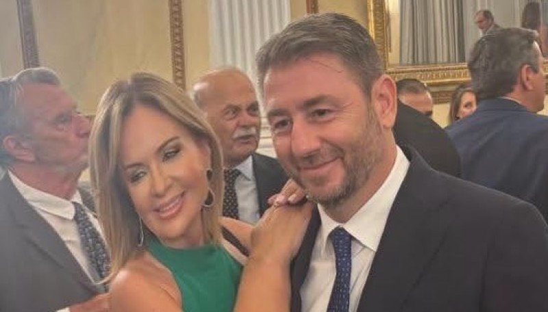 Το μήνυμα της Χριστίνας Σταρακά από το Προεδρικό Μέγαρο για την 52η Επέτειο Αποκατάστασης της Δημοκρατίας