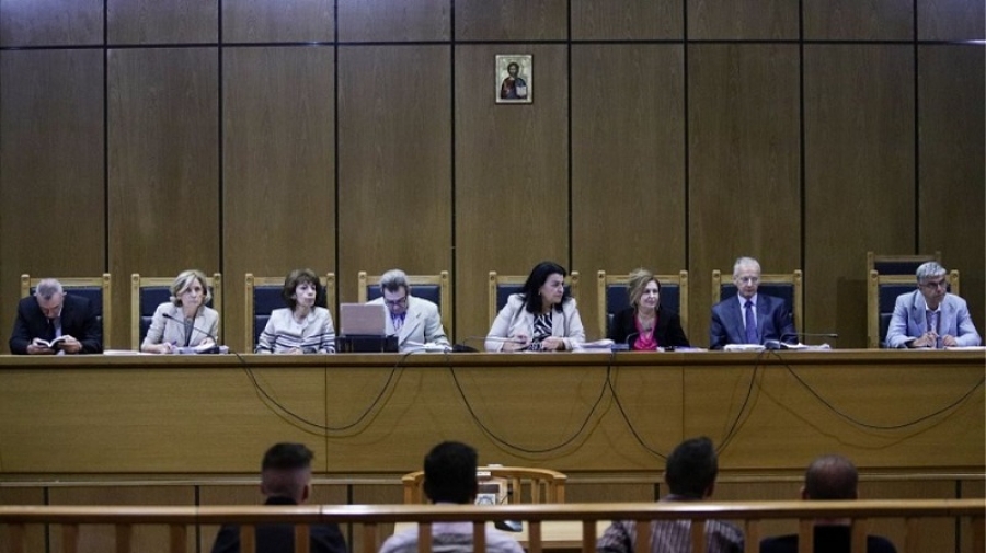 Φυλάκιση 4 μηνών σε Μπαρμπαρούση, Παναγιώταρο για τους πυροβολισμούς στην κηδεία Ντερτιλή