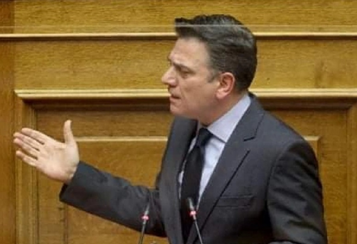 Θ. Μωραΐτης: «Η Δημοκρατία στο απόσπασμα, πενήντα χρόνια μετά!» (βίντεο)