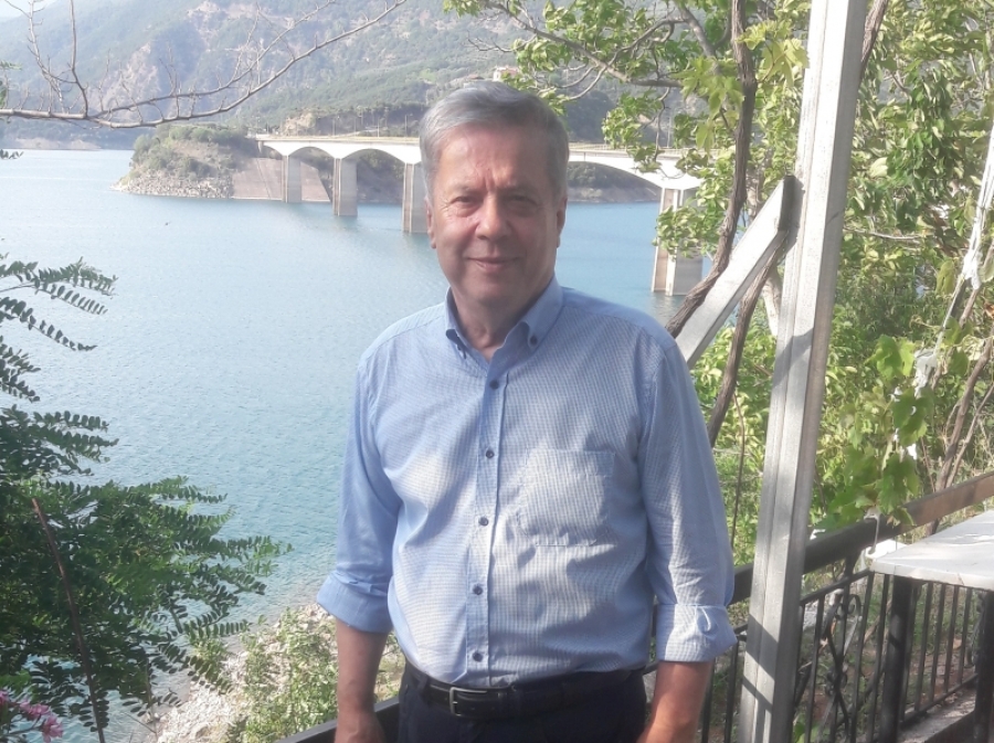 Στα Παρακαμπύλια και τη Λαϊκή Αγορά του Σαββάτου στο Αγρίνιο ο Βασίλης Αντωνόπουλος