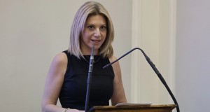 Μ.Καρυστιανού για «Ομάδα Αλήθειας»: «Πληρώνονται από τους φόρους μας για να διαστρεβλώνουν την αλήθεια» (βίντεο)