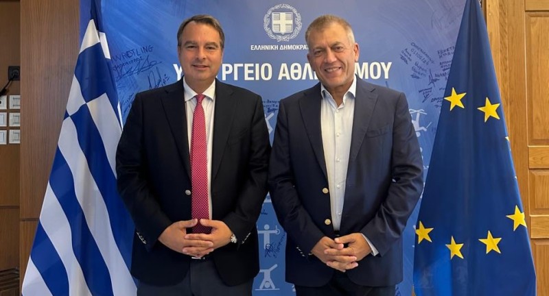 Συνάντηση του Βουλευτή Αιτωλοακαρνανίας Θανάση Παπαθανάση με τον Αν. Υπουργό Αθλητισμού Γιάννη Βρούτση