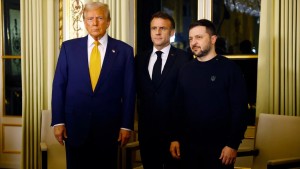 Ολοκληρώθηκε η τηλεδιάσκεψη Ν.Τραμπ με Ευρωπαίους ηγέτες: «Καμία συμφωνία για εδάφη ακόμα και αν έχουν χαθεί»