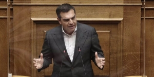 Τσίπρας: Οδυνηρό σοκ το αποτέλεσμα, αναλαμβάνω την ευθύνη – Ζητώ συγγνώμη από τους ανθρώπους του ΣΥΡΙΖΑ