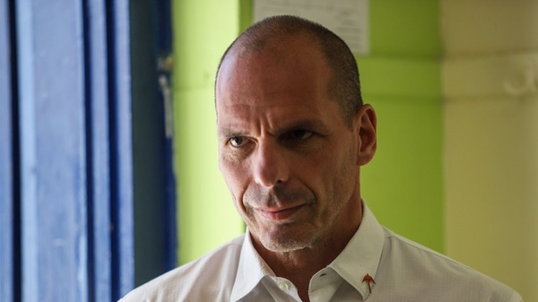 Έξι ακόμη υποψήφιοι με τον Γιάνη Βαρουφάκη στην Αιτωλοακαρνανία