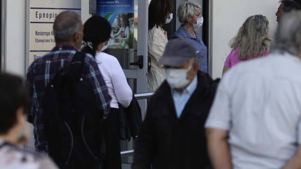 ΕΛΣΤΑΤ (εκτίμηση): Στα 10.678.632 άτομα ο μόνιμος πληθυσμός της χώρας