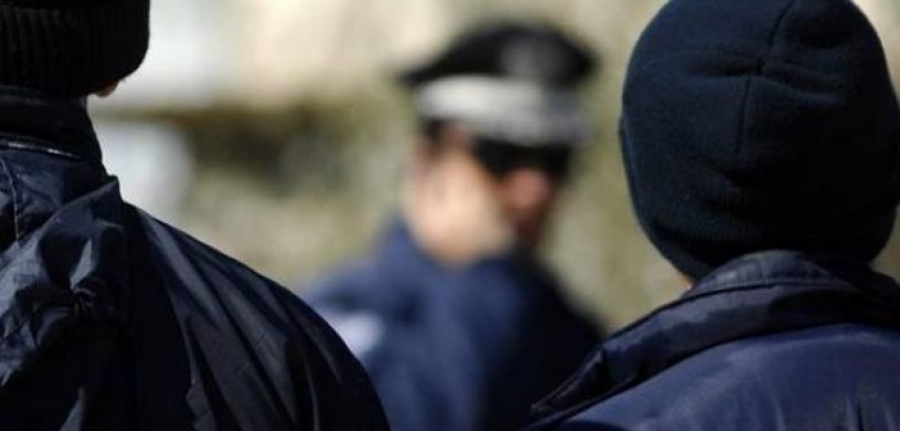 Σε υπηρεσίες του «δρόμου» βάζει ο Χρυσοχοϊδης 63 αστυνομικούς από το Εγκληματολογικό – Εκτός Κατεχάκη και 15 αστυνομικοί συνεργάτες της Παπακώστα
