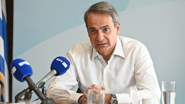 Μητσοτάκης: Οι νέες ταυτότητες ούτε τσιπάκια έχουν ούτε μικρόφωνα