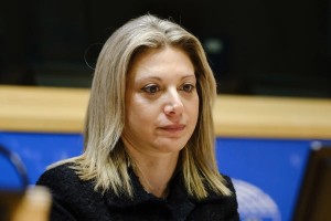 Η απάντηση της Μ.Καρυστιανού για την επιμέλεια των παιδιών της: «Είναι ύβρη για την κόρη μου»