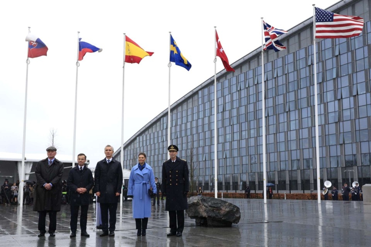 NATO: Τελετή ένταξης της Σουηδίας – «Ο Πούτιν δεν μείωσε την ισχύ του ΝΑΤΟ», δήλωσε ο Γ. Στόλτενμπεργκ