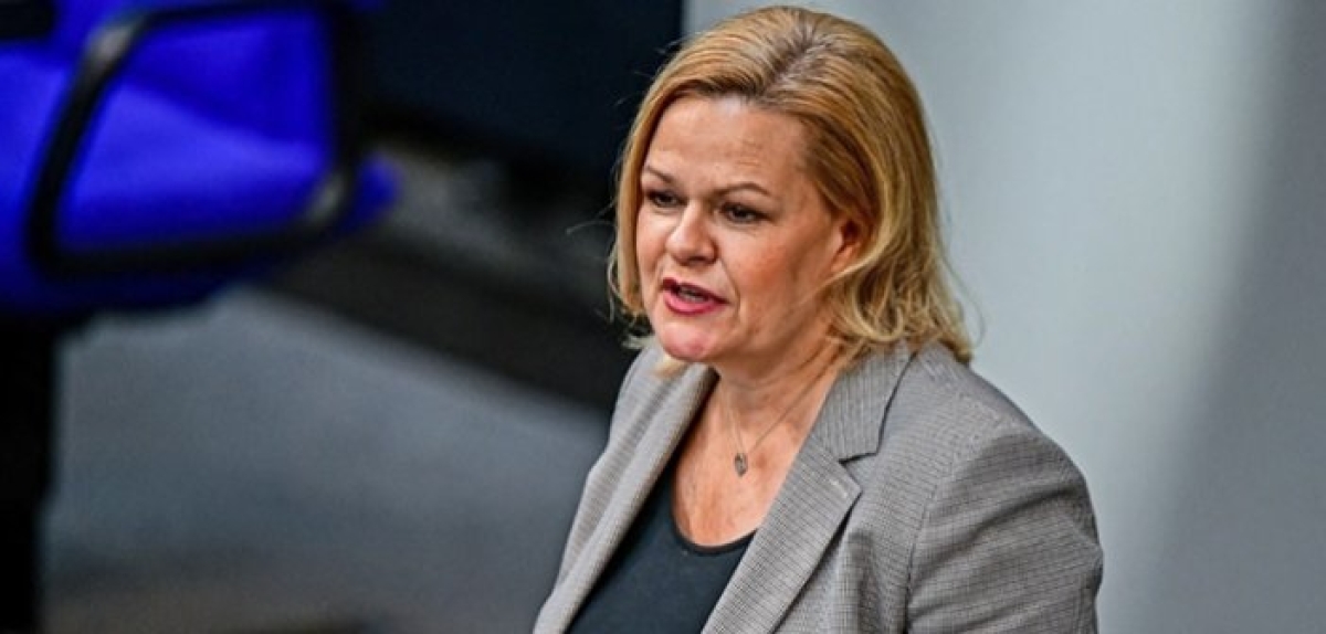 Η Γερμανίδα υπουργός Εσωτερικών συνέστησε στους πολίτες να προμηθευτούν και να αποθηκεύσουν τρόφιμα