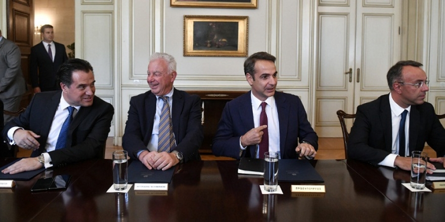 Υπουργικό Συμβούλιο: Μείωση του ΕΝΦΙΑ, ανατροπές στη φορολογία και αποφάσεις για την ηγεσία της Δικαιοσύνης