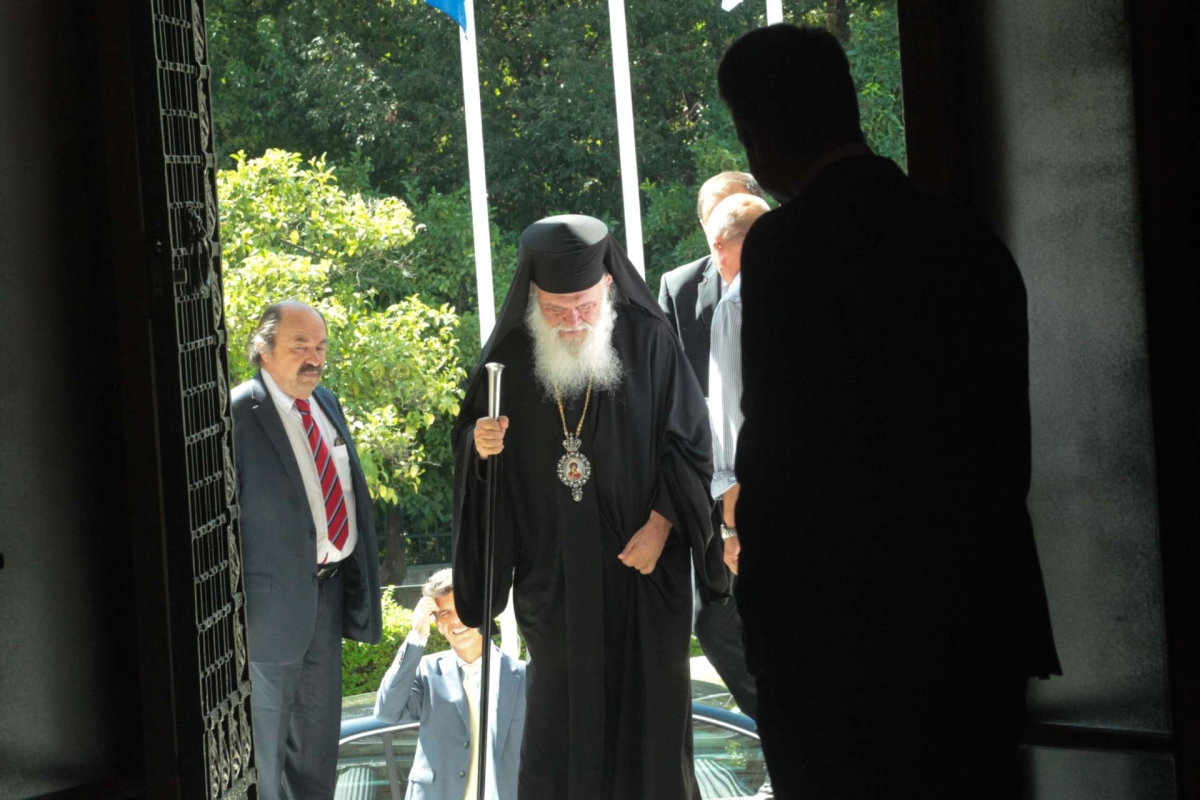 Συνάντηση Κ. Μητσοτάκη με Αρχιεπίσκοπο Ιερώνυμο – Τι συζητήθηκε