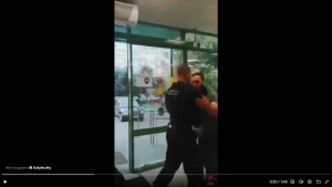 Αμεση η επεμβαση του security Ρωσία: Οι βίαιοι μουσουλμάνοι «εκκαθαρίζονται» σε επίπεδο σούπερ μάρκετ