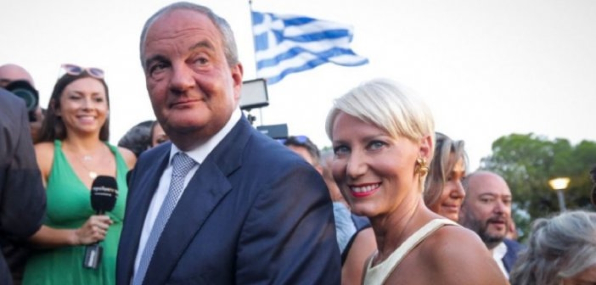 Νατάσα Παζαΐτη: Ανεβαίνει στο θεατρικό σανίδι η σύζυγος του Κώστα Καραμανλή