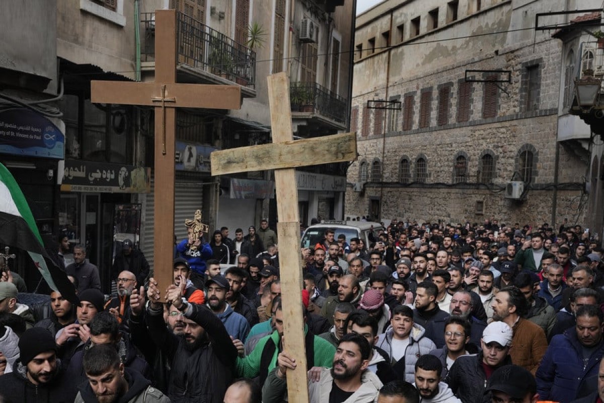Διαμαρτυρίες Χριστιανών στη Συρία: «Απαιτούμε να προστατευθούν τα δικαιώματά μας» (φωτο)