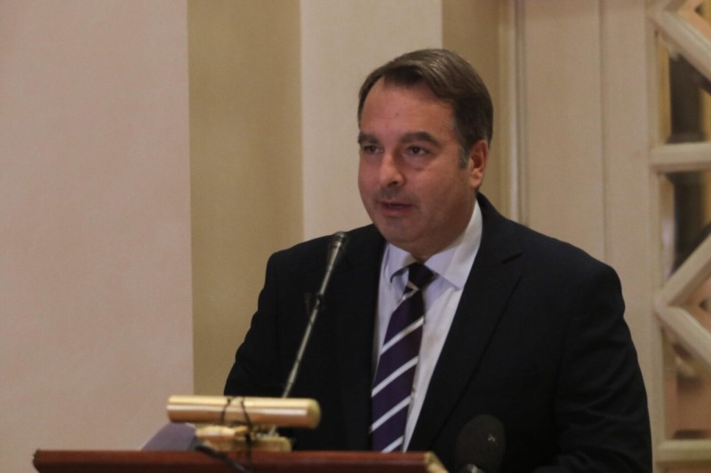 Θανάσης Παπαθανάσης: Σπάνια εξομολόγηση για την προσωπική του ζωή και για την πορεία του από το φαρμακείο στην πολιτική