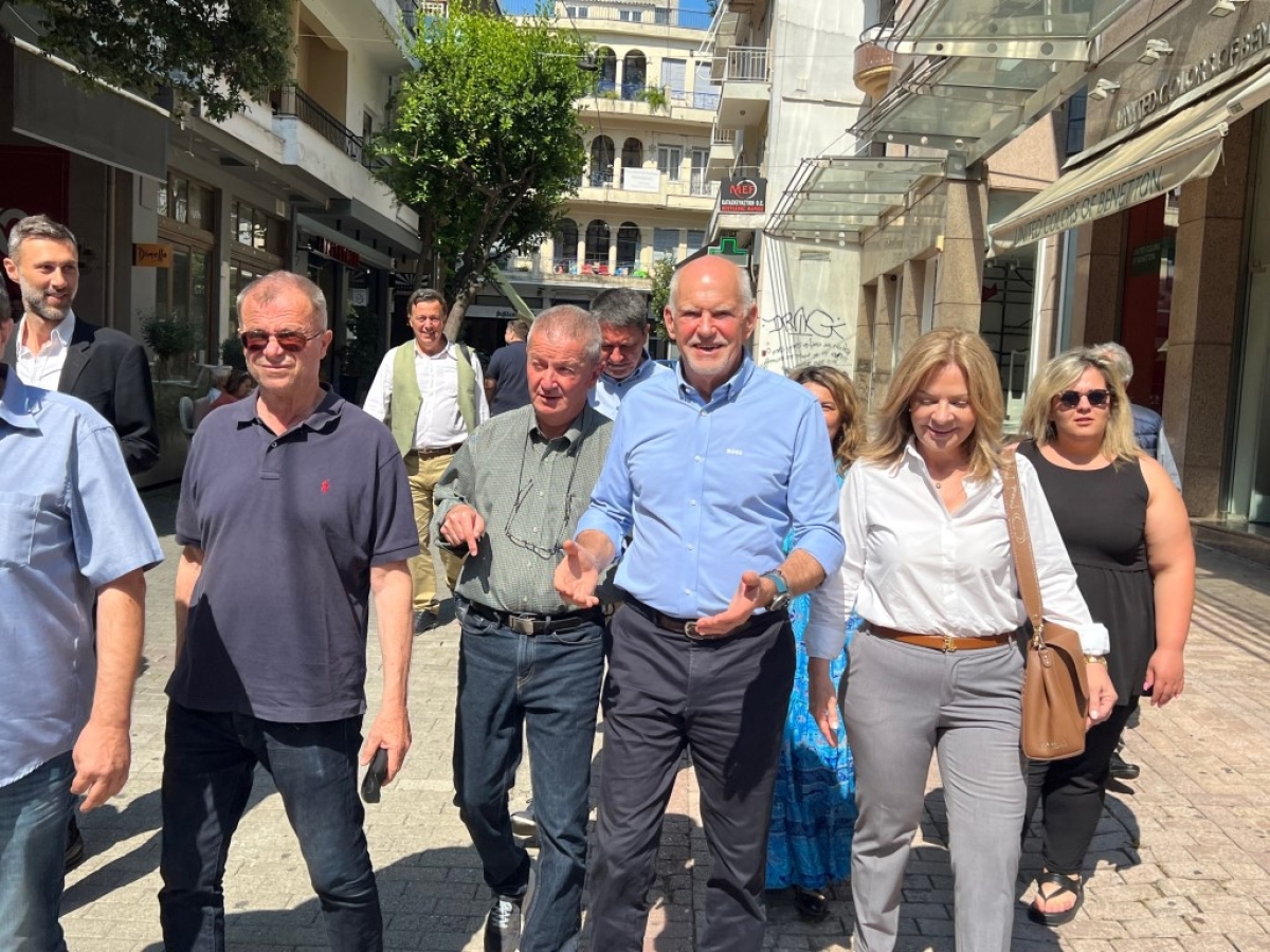 O Παπανδρέου στο Αγρίνιο: «το ΠΑΣΟΚ η εναλλακτική λύση απέναντι στη δεξιά» (βίντεο, φωτό)