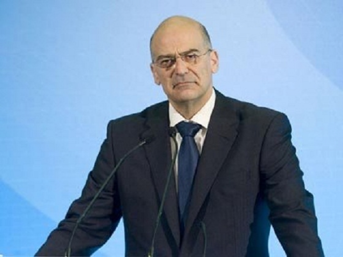Ο Δένδιας και η «τάπα» στον Τσαβού