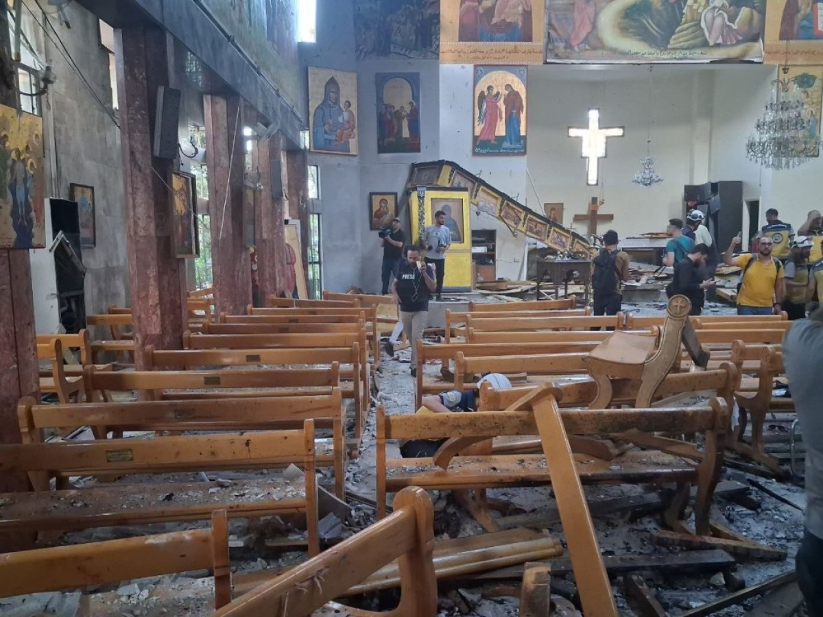 Τρομοκρατική επίθεση σε ορθόδοξη εκκλησία στην Δαμασκό – 15 νεκροί δεκάδες οι τραυματίες (βίντεο)